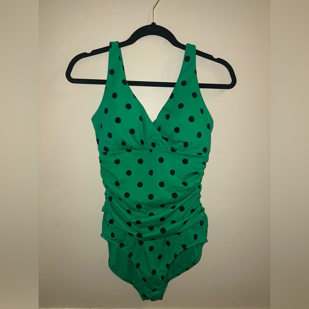 Women's Boden Twist Front One Piece Green Polkadot Swimsuit Size 8 Long
